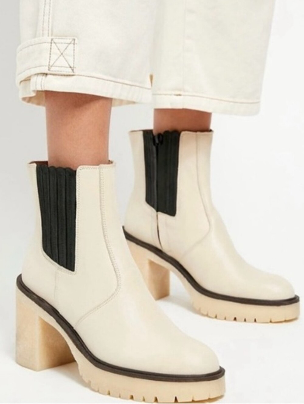 FREE PEOPLE James Chelsea Boot in Cream Leather Thick Lug Sole Sz 38.5 / US 8